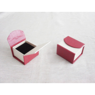 Impression de boîte de papier de cadeau de boîte de bijoux de boîte pliante adaptée aux besoins du client
